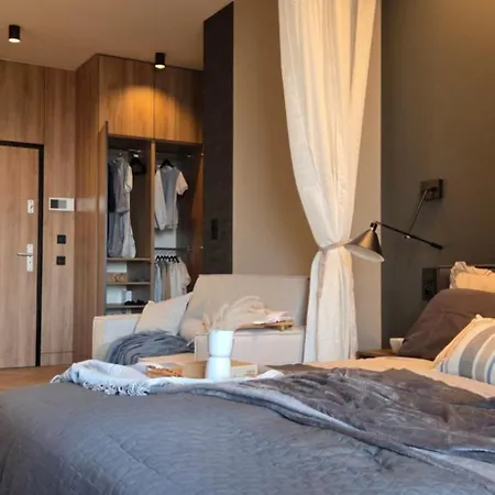 57 , Kawalerka Z Widokiem Na Jezioro Apartment *