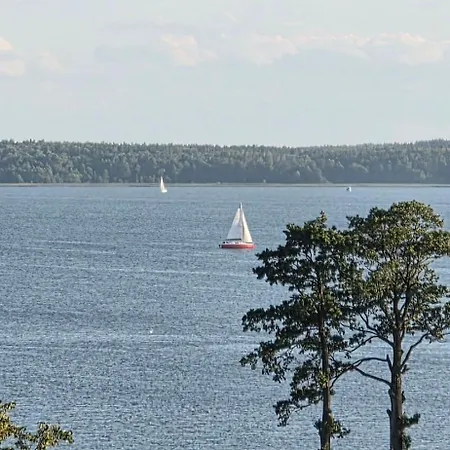 57 , Kawalerka Z Widokiem Na Jezioro Gizycko