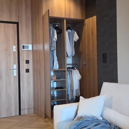 57 , Kawalerka Z Widokiem Na Jezioro Apartment *